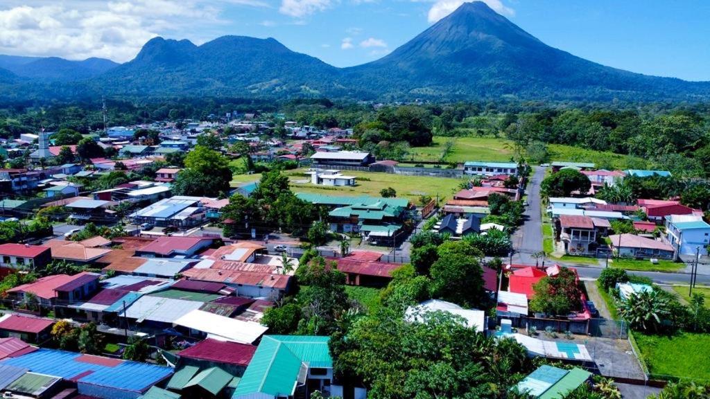 Oasis By Franklin Hotel Boutique La Fortuna Exterior foto